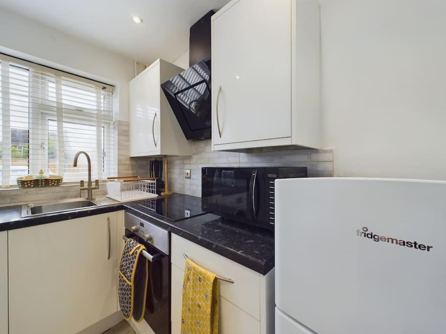 Fabulous Quiet Chelmsford Apartment - Free Parking Kültér fotó