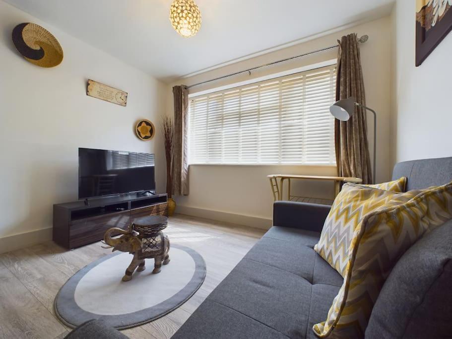 Fabulous Quiet Chelmsford Apartment - Free Parking Kültér fotó